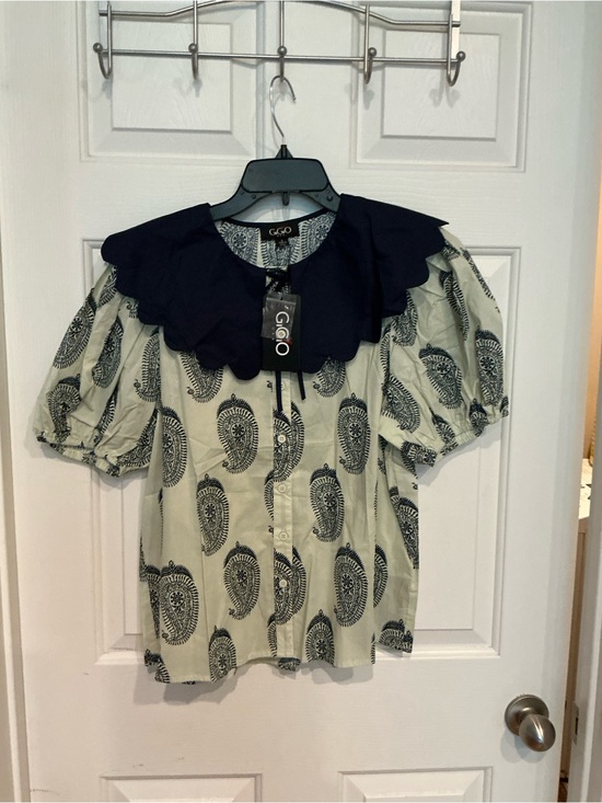 Gigio Tops - GGO Navy & Cream Paisley Puff-Sleeve Blouse with Statement Collar